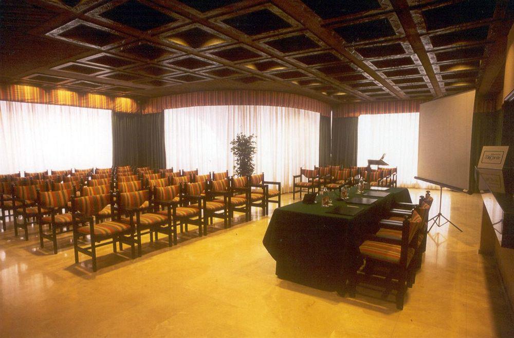 Concorde Hotel 4*
